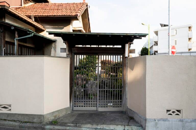Lpa-amenagement-exterieur - Portail battant ou coulissant à Perrier-sur-andelle : choix - Featured Image 1